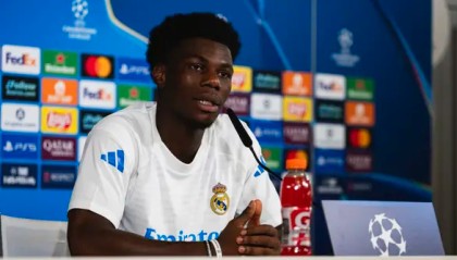 33岁前红军中场巨星转会新队，足球转会市场再掀热议